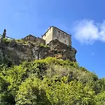 Zauberhafte In Idyllischer Lage *