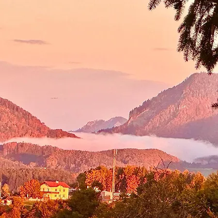 Zauberhafte In Idyllischer Lage Apartment *