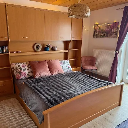 Appartement Zauberhafte In Idyllischer Lage *