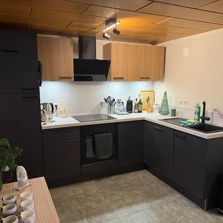 Zauberhafte In Idyllischer Lage Apartment